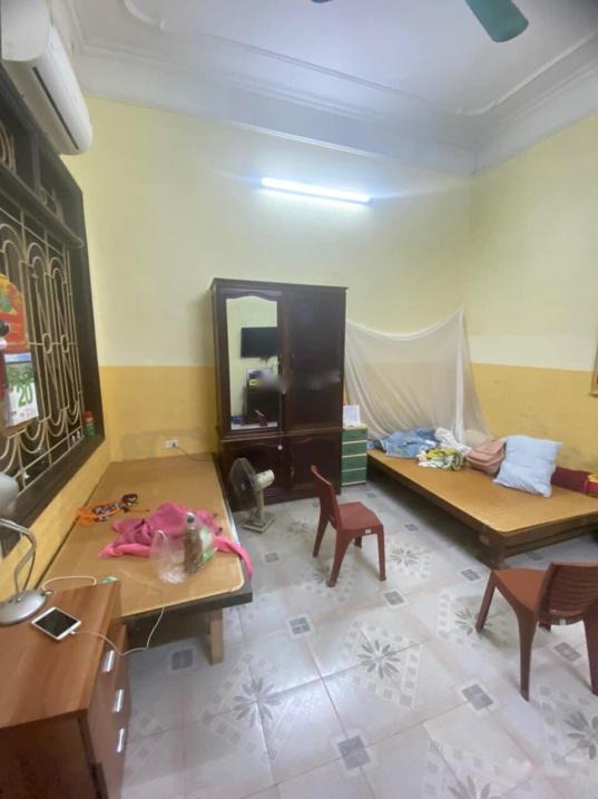 Bán nhanh nhà sổ riêng 3 tầng, 56 m2, mặt tiền 4m tại Phố Lê Trọng Tấn - Thanh Xuân, giá 10,5 tỷ