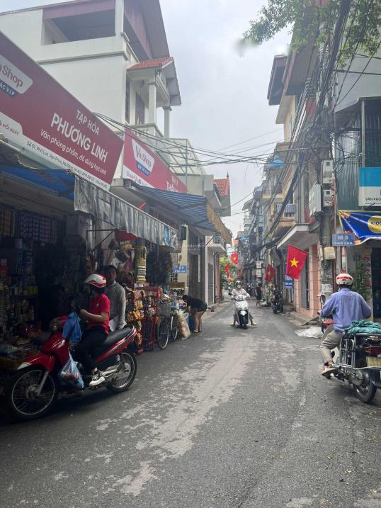 Cần bán gấp căn nhà đẹp 35 m2 tại Đường Phố Lụa - Vạn Phúc - Hà Đông - Hà Nội, giá 4 triệu - Ảnh 1