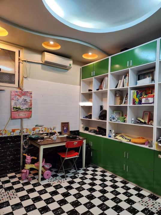 Cần bán gấp căn nhà 6 tầng, 48 m2, mặt tiền 4m tại Đường Láng - Đống Đa, giá 5,9 tỷ - Ảnh 1