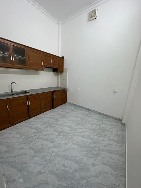 Chuyển nhượng căn nhà đẹp 4 tầng, 35 m2, mặt tiền 3m tại Đường Minh Khai, giá 3,8 tỷ - Ảnh 1