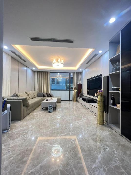 Bán nhà đẹp 6 tầng, 42 m2, mặt tiền 4m tại Phố Ngọc Khánh - Ngọc Khánh - Ba Đình, giá 7,1 tỷ