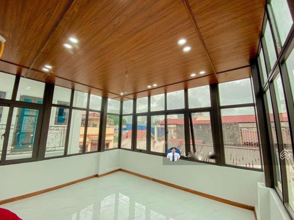 Bán gấp nhà sổ riêng 7 tầng, 37 m2, mặt tiền 4m tại Phố Lê Trọng Tấn - Thanh Xuân, giá tốt