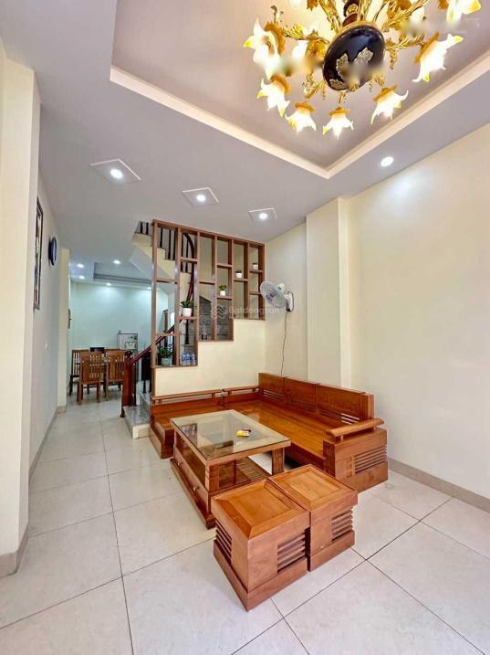 Cần bán nhanh nhà đất 5 tầng, 32 m2, hướng Tây - Bắc tại Đường La Nội - Hà Đông, giá 3,3 tỷ - Ảnh 1