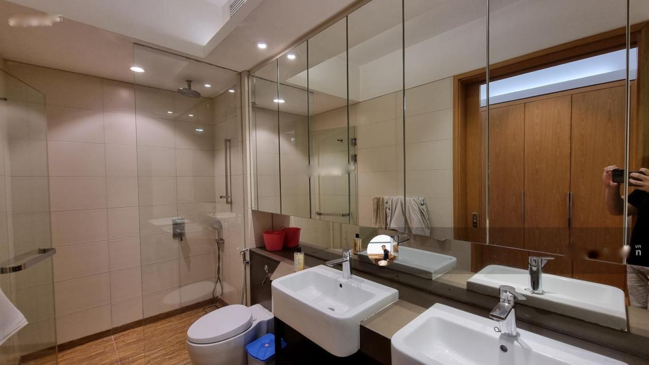 Cần bán gấp bán nhanh căn chung cư 3 phòng ngủ, 145 m2, giá tốt tại Cầu Giấy - Hà Nội - Ảnh 1