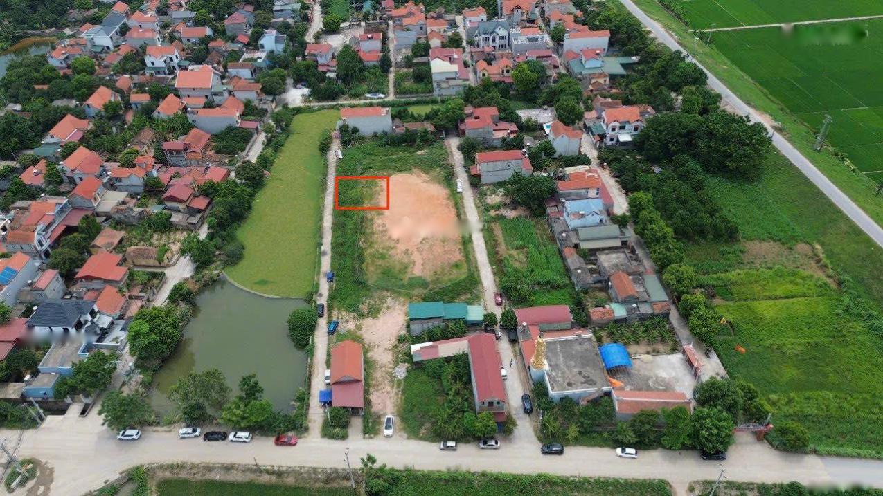 Cần bán ngay nền đất 90 m2 tại Xã Cẩm Đình - Phúc Thọ - Hà Nội, giá 747 tr