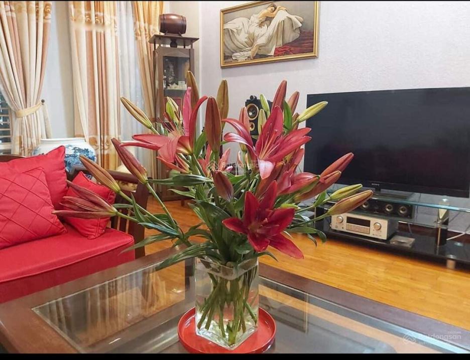 Cần bán nhà đẹp 5 tầng, 110 m2, mặt tiền 5m tại Đường Nguyễn Chí Thanh - Đống Đa, giá 18,9 tỷ