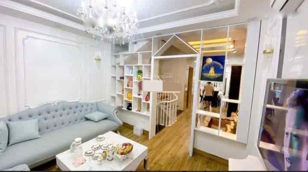 Cần bán gấp bán nhanh nhà riêng sổ đỏ 7 tầng, 52 m2, mặt tiền 5m , giá 16,5 tỷ