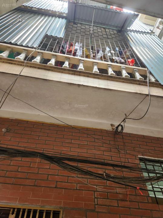 Cần bán gấp căn nhà đẹp 3 tầng, 30 m2, mặt tiền 5m tại Đường Trần Hữu Tước - Đống Đa, giá 3,3 tỷ