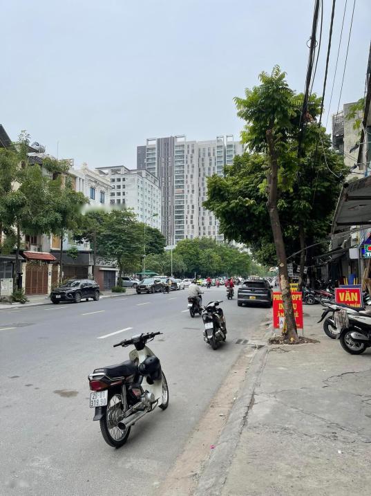 Cần bán ngay nhà shr 6 tầng, 54 m2, mặt tiền 5m tại Đường Trần Kim Xuyến - Cầu Giấy, giá 10,2 tỷ - Ảnh 1