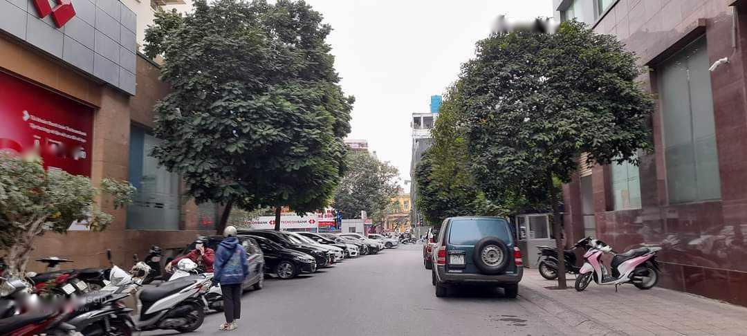 Cần bán ngay nhà 5 tầng, 110 m2, mặt tiền 5m tại Đường Nguyễn Lương Bằng - Đống Đa, giá 25,9 tỷ