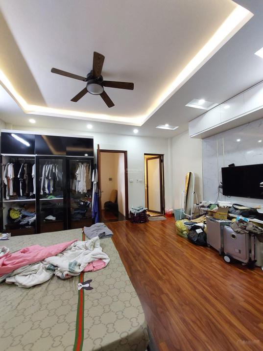 Bán nhanh nhà đất 4 tầng, 40 m2, mặt tiền 5m tại Phố Xã Đàn - Trung Phụng - Đống Đa, giá 5,95 tỷ