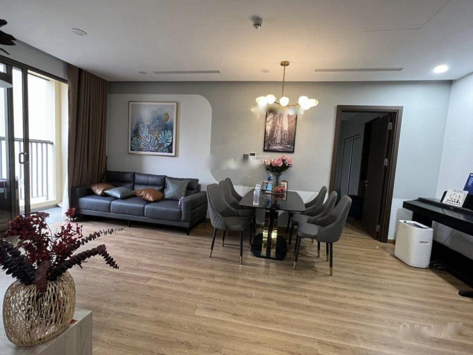 Cần bán ngay căn hộ chung cư 3 phòng ngủ, 108 m2, giá 3,9 tỷ tại Nam Từ Liêm - Hà Nội