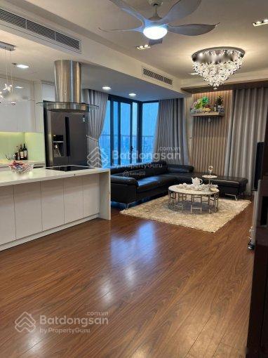 Cần bán gấp căn hộ chung cư 2 phòng ngủ, 100 m2, giá 4,1 tỷ tại Cầu Giấy - Hà Nội