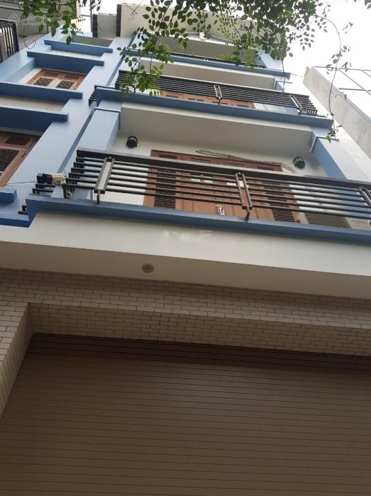 Cần bán gấp căn nhà riêng 5 tầng, 135 m2, mặt tiền 5m tại Phố Láng Hạ - Đống Đa, giá 36 tỷ - Ảnh 1