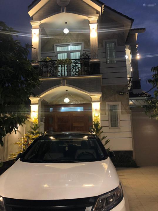 Bán nhà sổ riêng 1 tầng, 176 m2, mặt tiền 7m tại Đường Phan Văn Đối - Hóc Môn, giá 8,5 tỷ