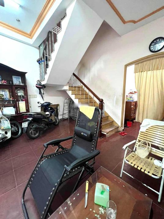 Bán nhanh nhà đất 3 tầng, 50 m2 tại Đường Huỳnh Văn Bánh - 11 - Phú Nhuận, giá 9,49 tỷ