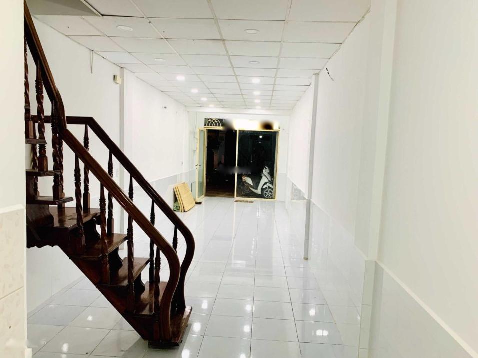 Cần bán gấp bán nhanh nhà shr 2 tầng, 58 m2 tại Đường Hoàng Hoa Thám - 12 - Tân Bình, giá 7 tỷ - Ảnh 1