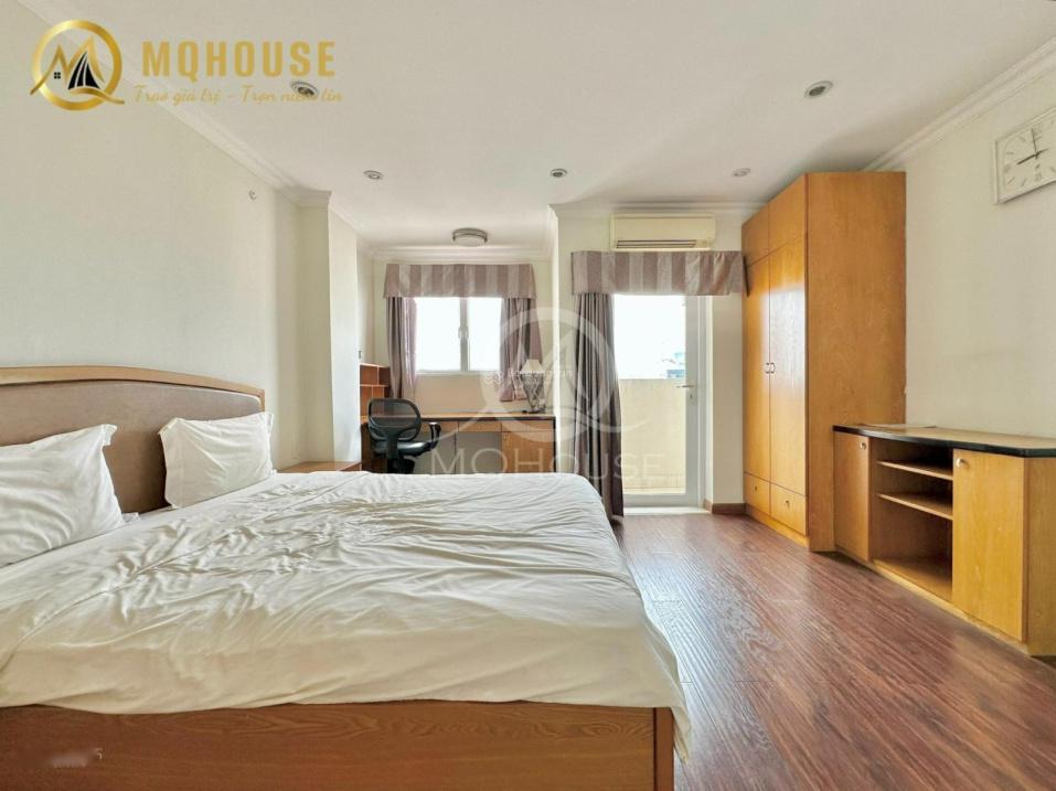 Cần bán nhà sổ riêng 6 tầng, 90 m2, mặt tiền 4m tại Đường Hoàng Hoa Thám - Tân Bình, giá 13,5 tỷ