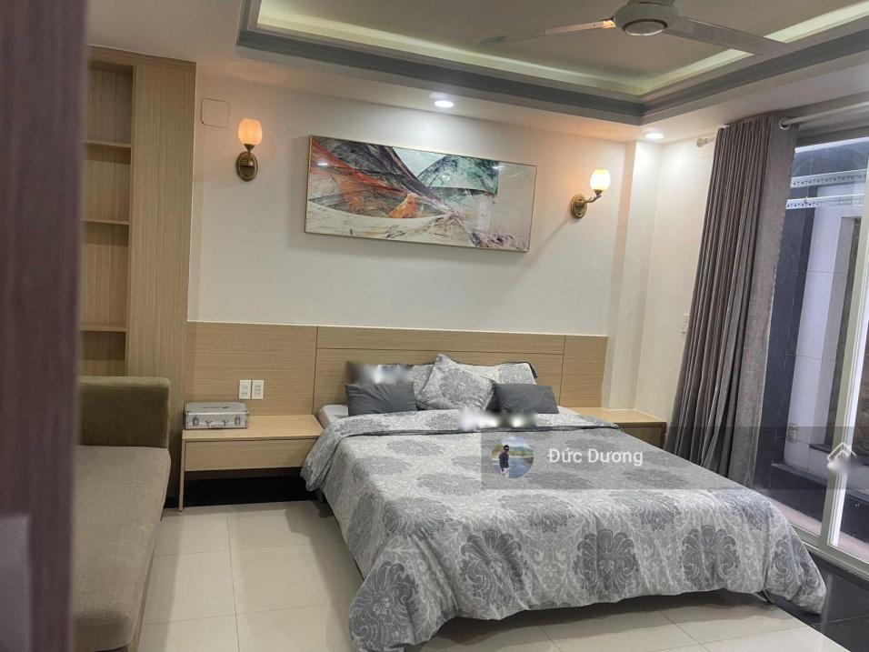 Cần bán nhanh nhà đẹp 3 tầng, 122 m2 tại Phường 8 - Phú Nhuận - TP Hồ Chí Minh, giá 19,5 tỷ