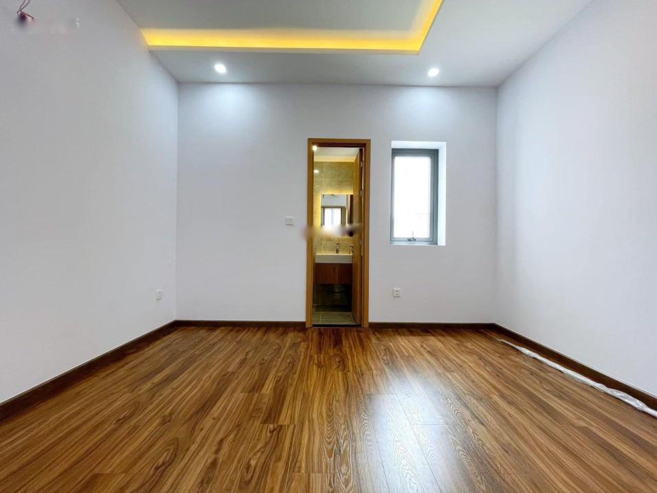 Sở hữu nhà sổ hồng riêng 3 tầng, 54 m2 tại Đường Phạm Văn Chiêu - 16 - Gò Vấp, giá 2,48 tỷ