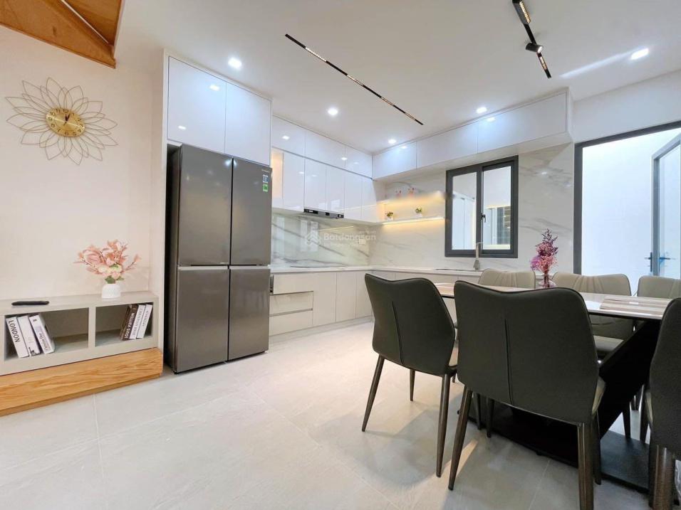 Sở hữu nhà sổ hồng riêng 3 tầng, 54 m2 tại Đường Phạm Văn Chiêu - 16 - Gò Vấp, giá 2,48 tỷ