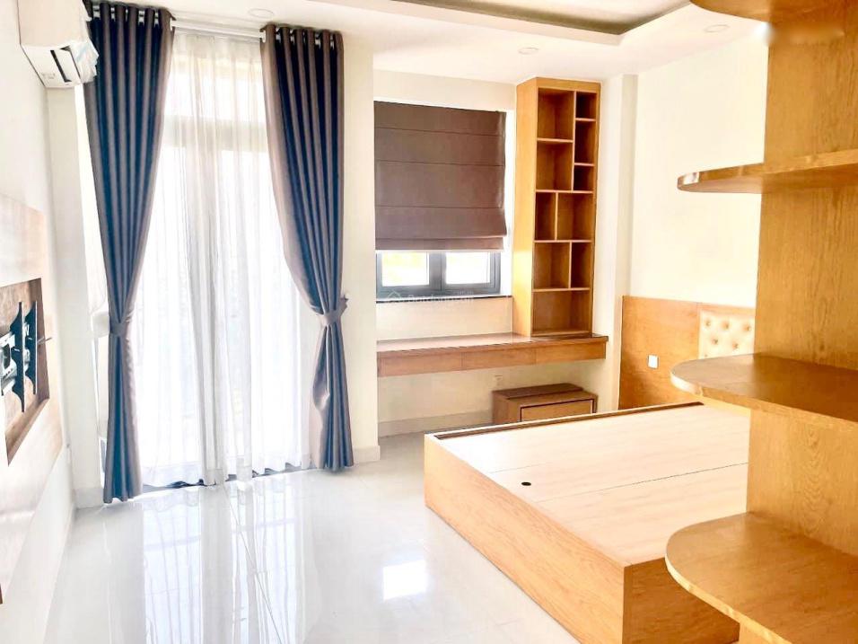 Cần bán căn nhà 4 tầng, 67 m2, mặt tiền 4m tại Đường Lê Văn Việt - Long Thạnh Mỹ - 9, giá 6,45 tỷ