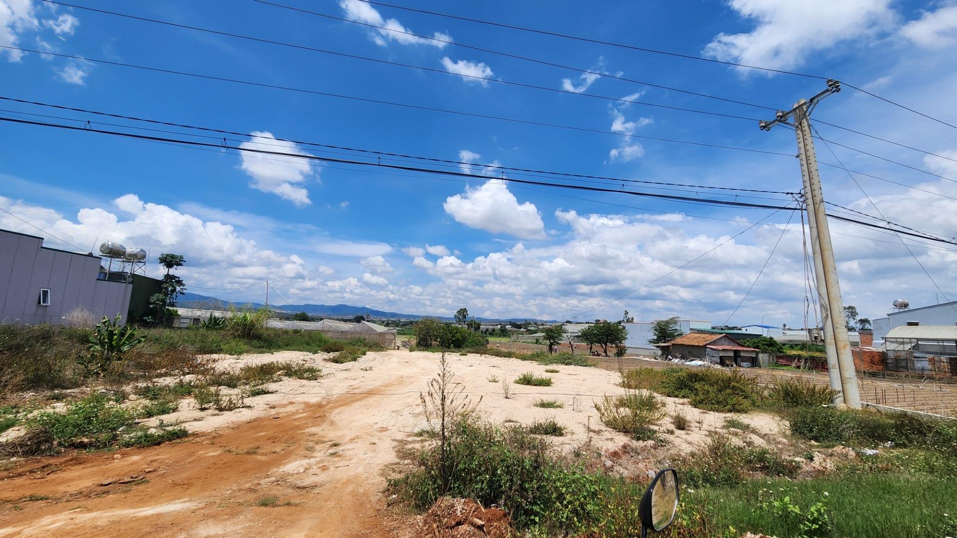 Cần bán mảnh đất 608 m2 tại Đường 2/4 - Thạnh Mỹ - Đơn Dương - Lâm Đồng, giá 10 tỷ