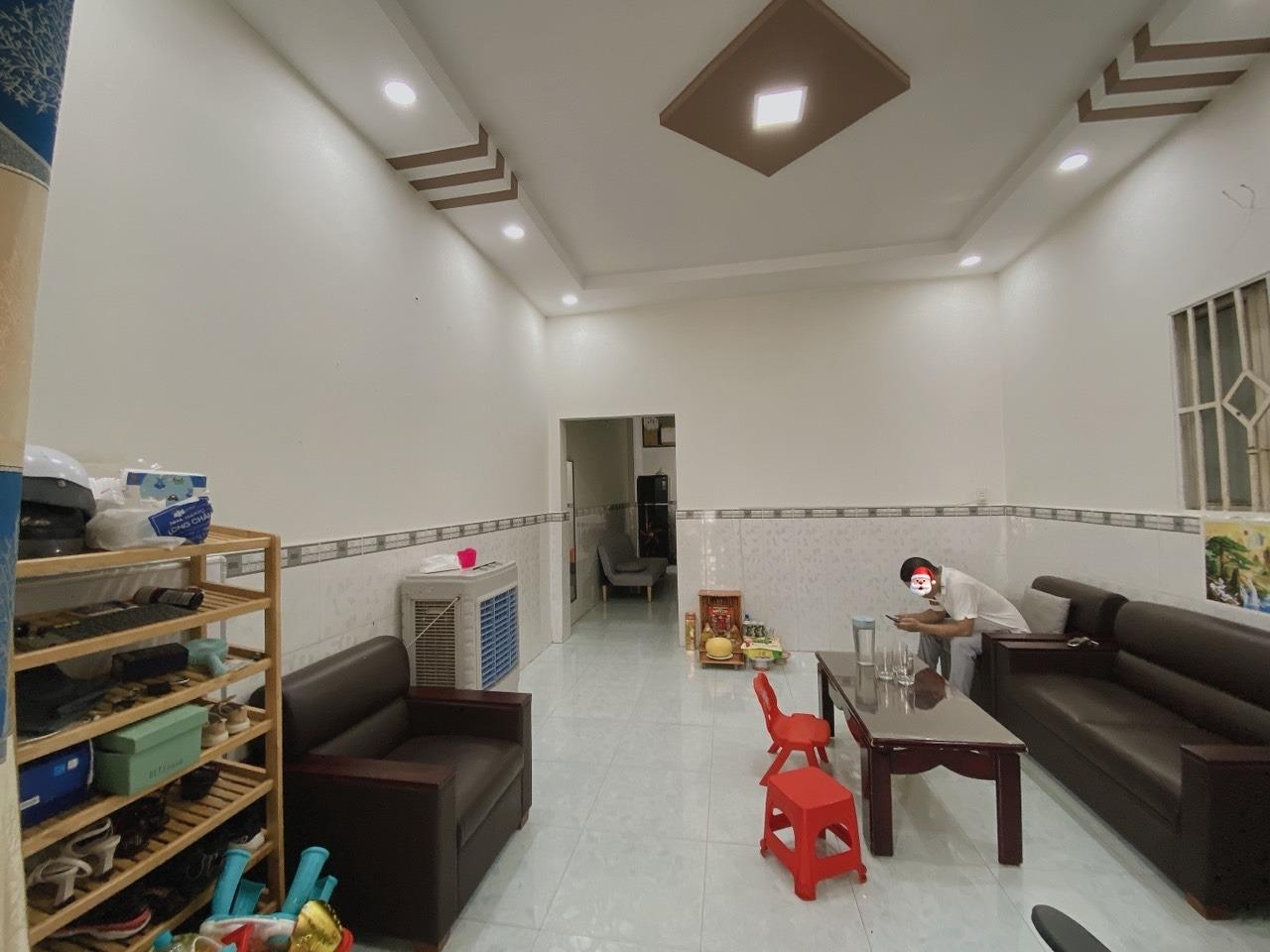 Chuyển nhượng căn nhà riêng 55 m2, hướng Tây tại Đường Tô Ngọc Vân - 15 - Gò Vấp, giá 3,18 tỷ