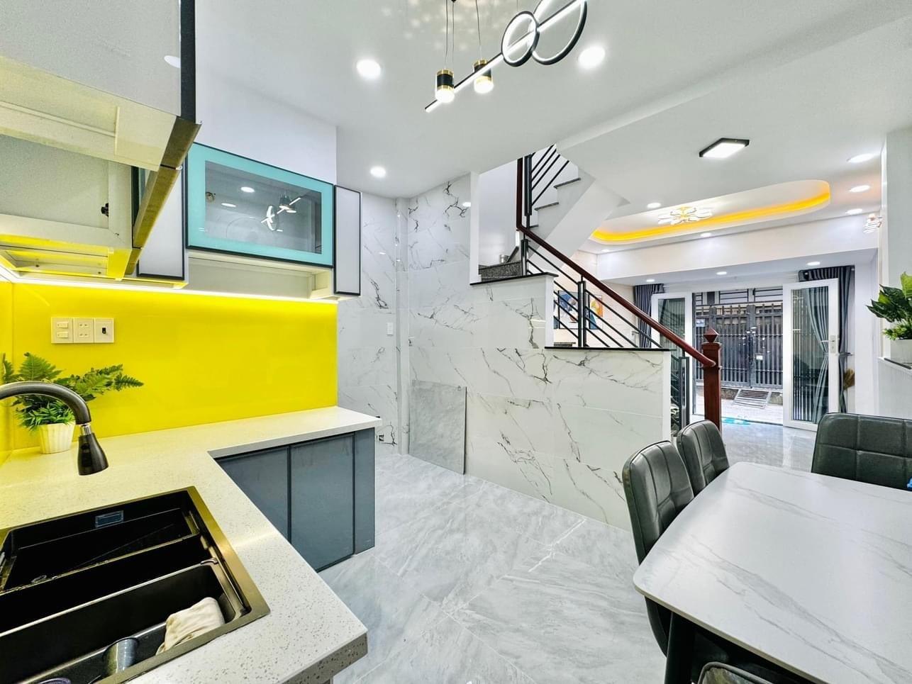 Cần bán nhanh nhà đất 36 m2, hướng Bắc tại Đường Dương Thị Mười - Tân Chánh Hiệp - 12, giá 2,55 tỷ