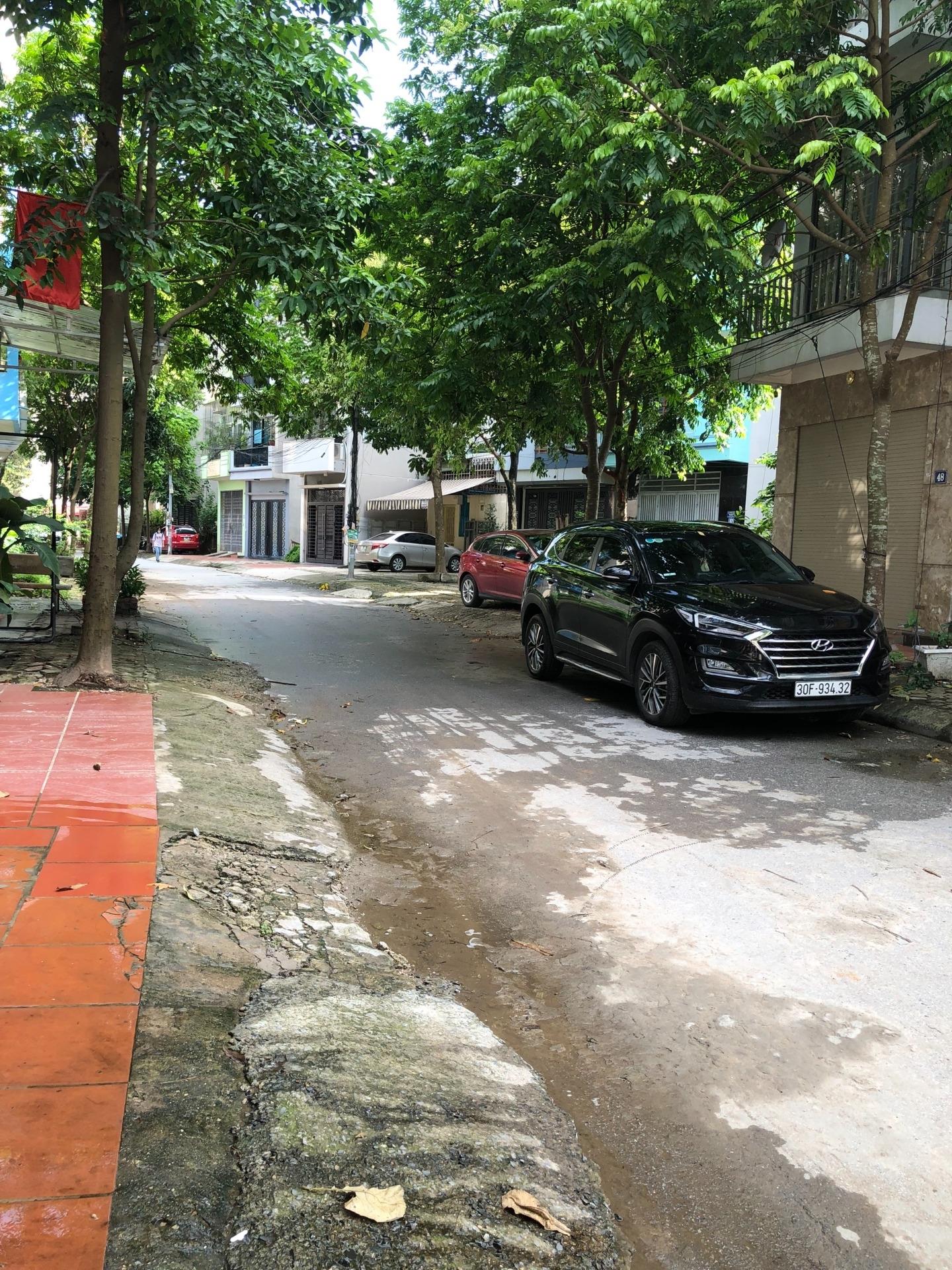 Cần cho thuê gấp nhà sổ riêng tại Đường Vũ Trọng Khánh - Mỗ Lao - Hà Đông, 50 m2, giá 15 tr/tháng