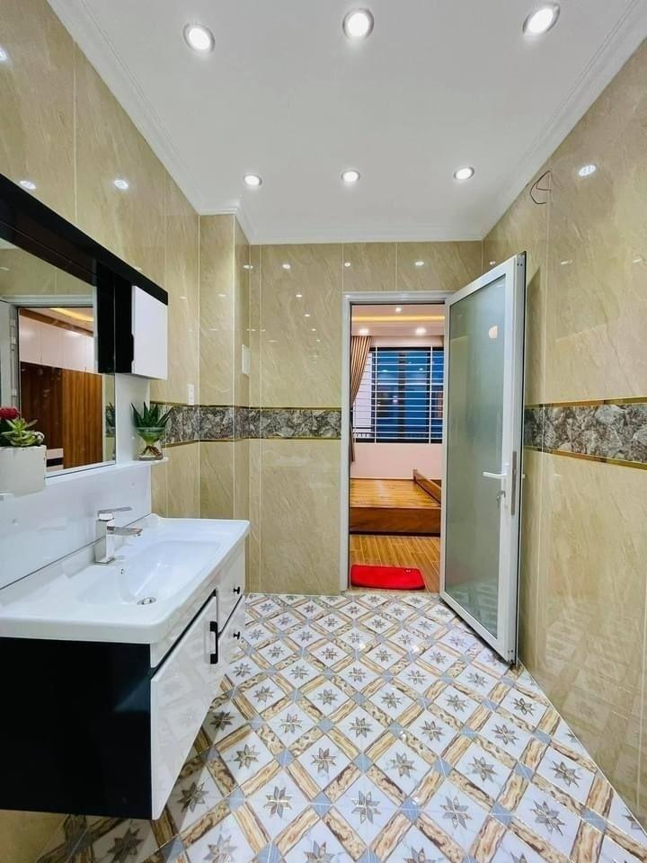 Bán gấp nhà sổ hồng riêng 80 m2 tại Đường Thành Thái - 15 - 10 - TP Hồ Chí Minh, giá 3,55 tỷ