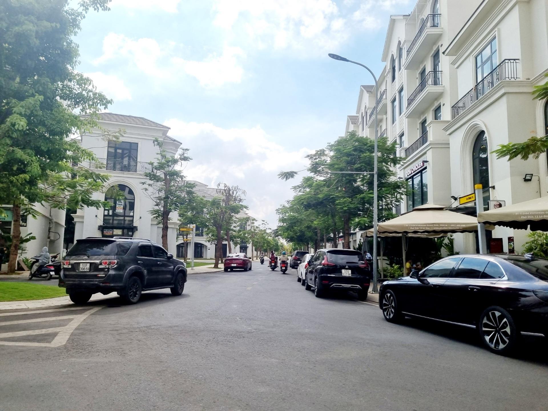 Thuê ngay nhà mặt phố tại Đường Nguyễn Xiển - Long Thạnh Mỹ - 9, 96 m2, giá 25 tr/tháng