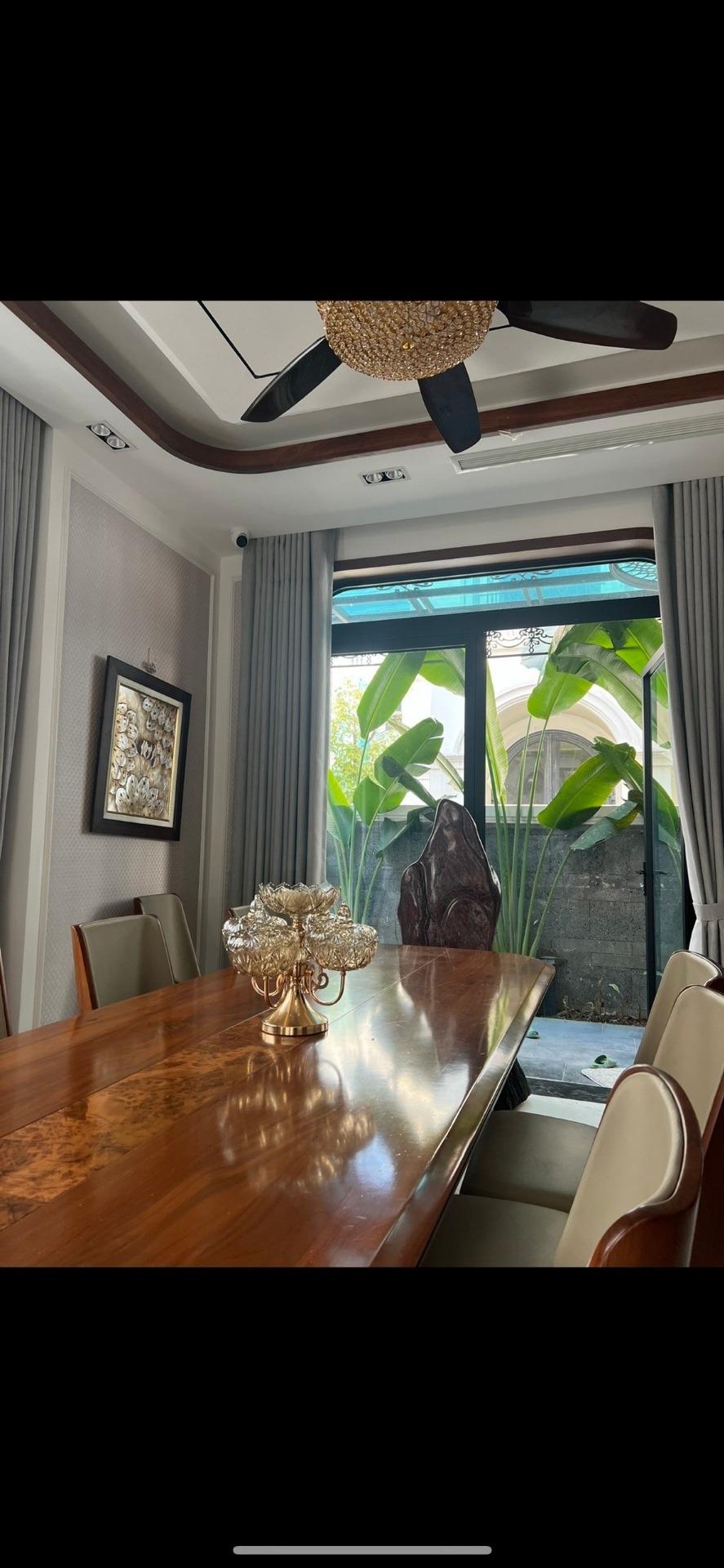 Cần bán ngay biệt thự 150 m2, giá 25 tỷ tại Xã Dương Xá - Gia Lâm - Hà Nội