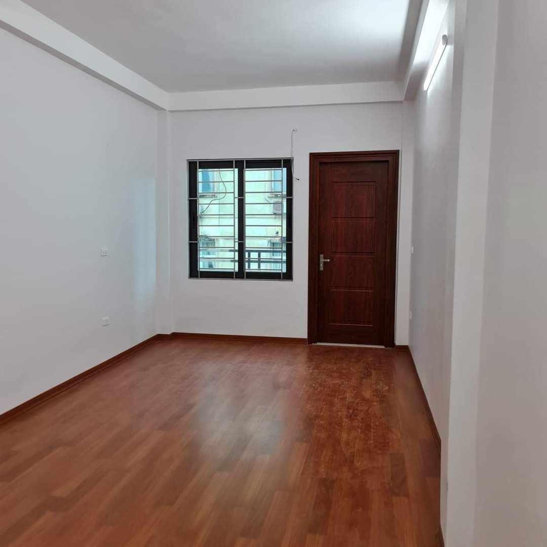 Cho thuê gấp căn nhà tại Đường Nguyễn Chí Thanh - Láng Thượng - Đống Đa, 45 m2, giá 20 tr/tháng - Ảnh 1