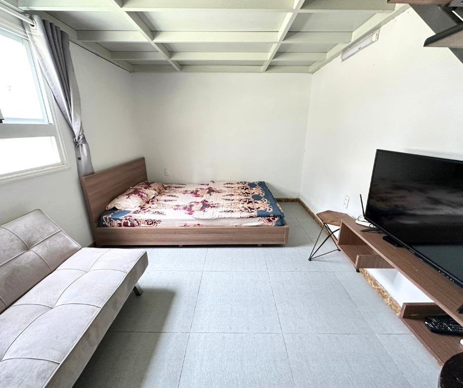 Chdv duplex 2 giường full NT ở Lý Phục Man quận 7