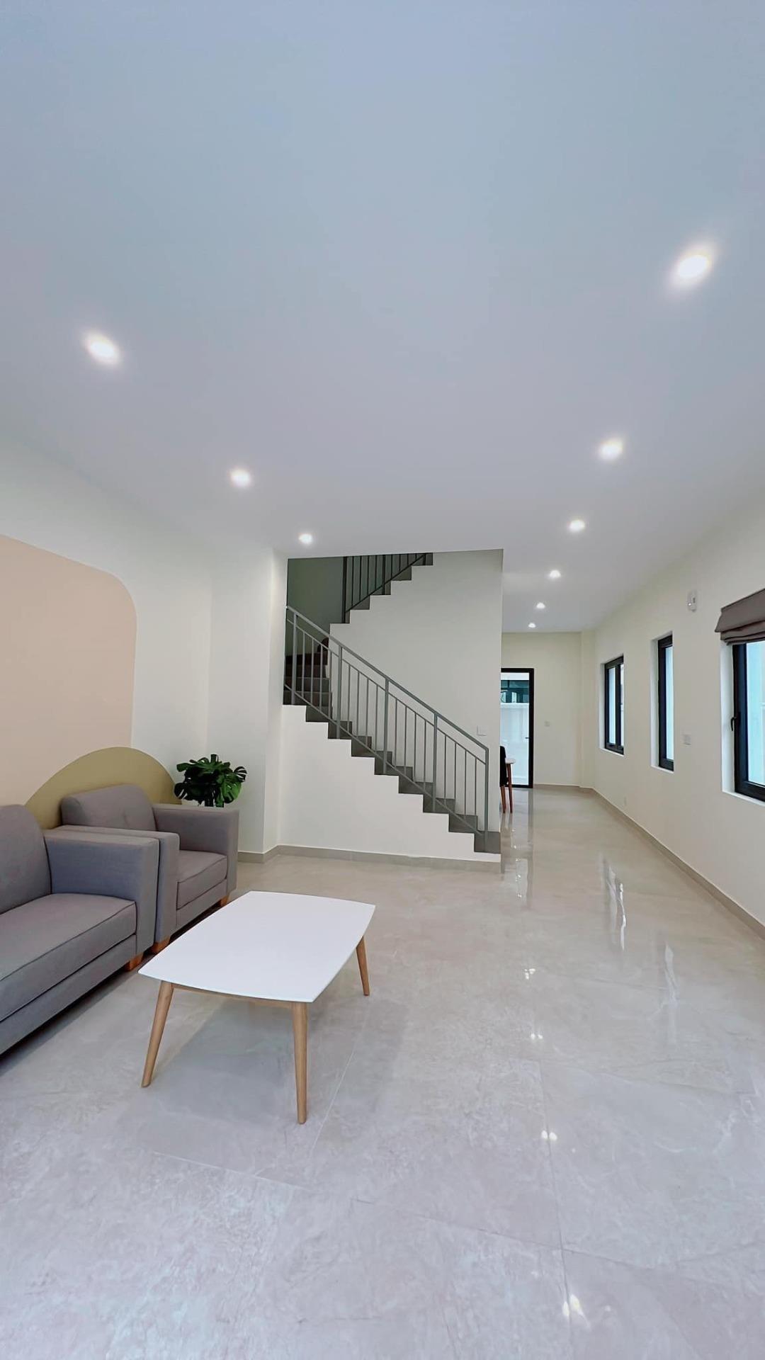 Cho thuê căn liền kề 75 m2 tại Xã Long Hưng - Văn Giang - Hưng Yên, giá 8.4 tr/tháng