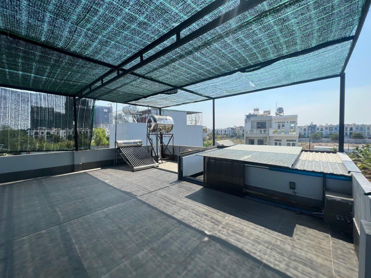 Sở hữu nhà đẹp 144 m2 tại Phường Long Trường - 9 - TP Hồ Chí Minh, giá 1.9 tỷ