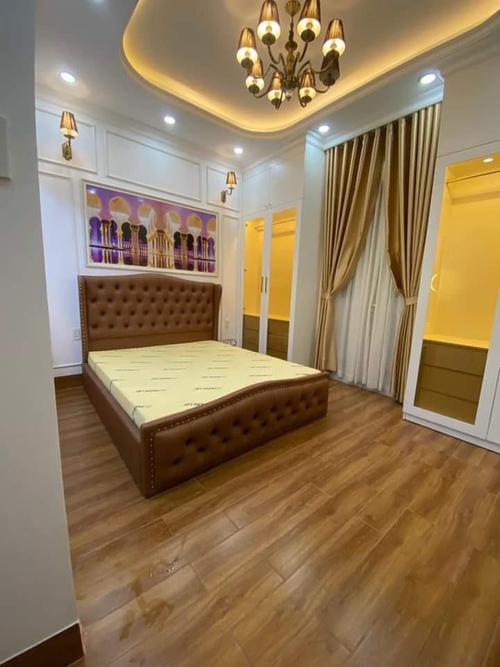 Bán nhanh căn nhà mặt phố 52 m2 tại Thị trấn Nhà Bè - Nhà Bè - TP Hồ Chí Minh, giá 1.99 tỷ