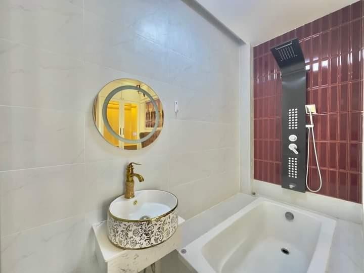 Bán nhanh căn nhà mặt phố 52 m2 tại Thị trấn Nhà Bè - Nhà Bè - TP Hồ Chí Minh, giá 1.99 tỷ