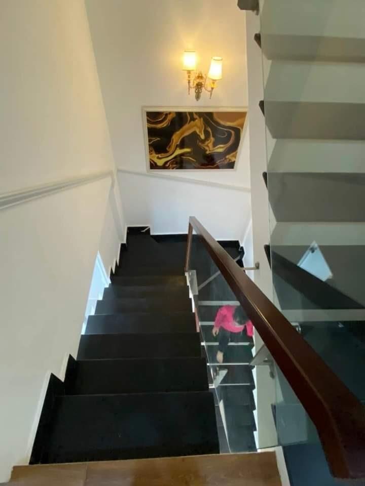 Bán nhanh căn nhà mặt phố 52 m2 tại Thị trấn Nhà Bè - Nhà Bè - TP Hồ Chí Minh, giá 1.99 tỷ