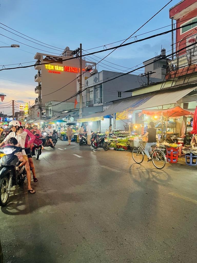 Bán nhanh nhà 80 m2 tại Đường Lê Đình Cẩn - Tân Tạo - Bình Tân - TP Hồ Chí Minh, giá 4.4 tỷ