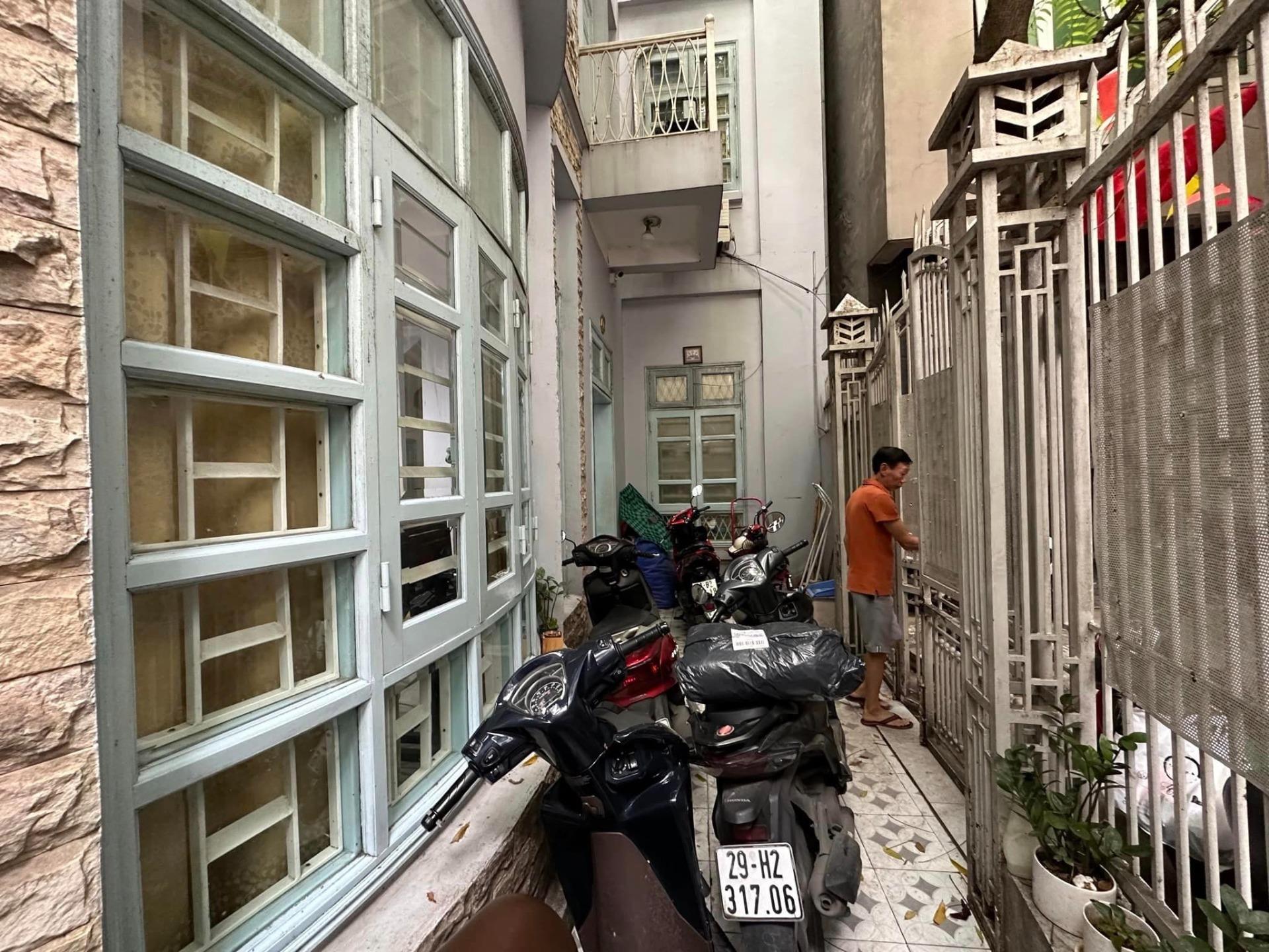 Bán nhanh nhà shr 78 m2 tại Đường Giang Văn Minh - Kim Mã - Ba Đình - Hà Nội, giá 15 tỷ