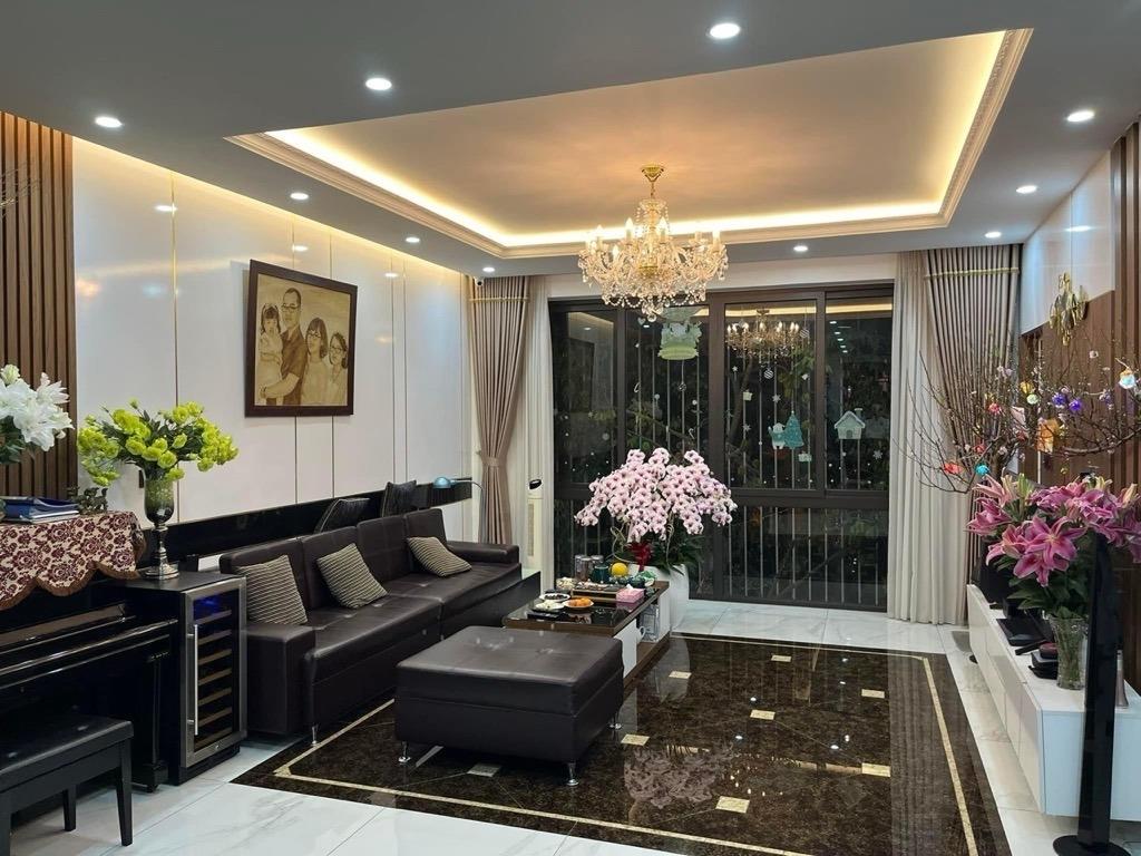 Cần bán nhanh nhà 100 m2 tại Đường Tư Đình - Long Biên - Long Biên - Hà Nội, giá 18 tỷ
