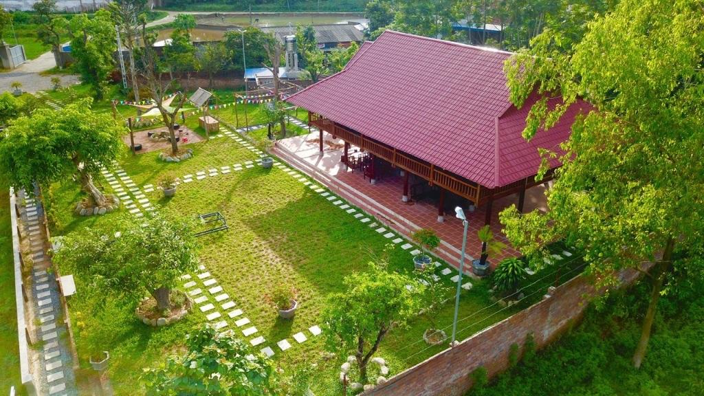 Bán nhanh căn nhà đẹp 2 tầng, 4000 m2, mặt tiền 150m, hướng Đông-Nam tại Phổ Yên, giá 5 tỷ