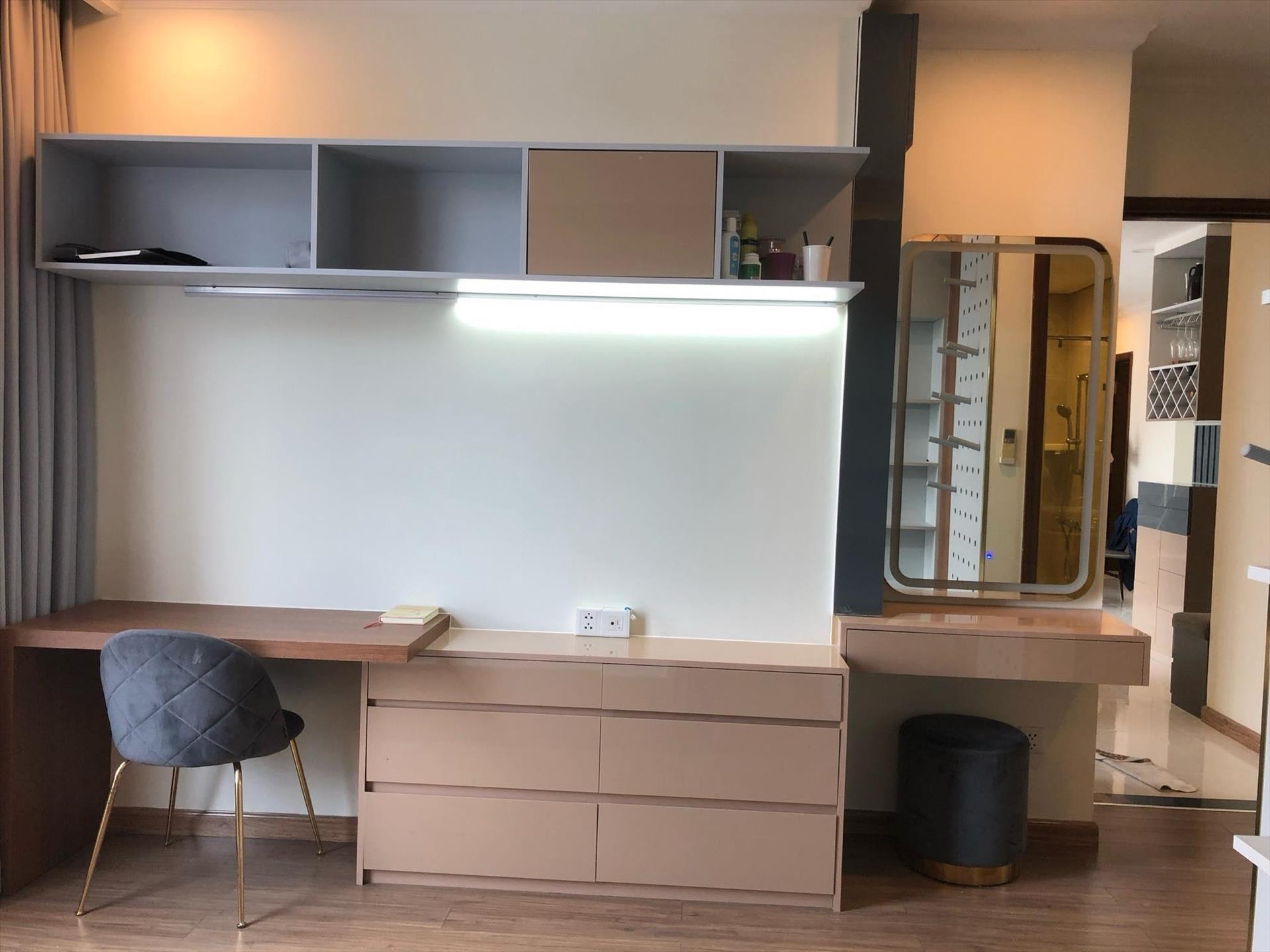 Cần bán chung cư 2 phòng ngủ, 81 m2, giá 6.6 tỷ tại Bình Thạnh - TP Hồ Chí Minh