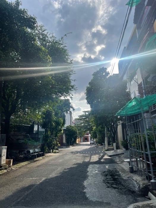 Cần bán gấp đất nền 97 m2, hướng Tây-Bắc tại 13 - Bình Thạnh - TP Hồ Chí Minh, giá rẻ - Ảnh 1