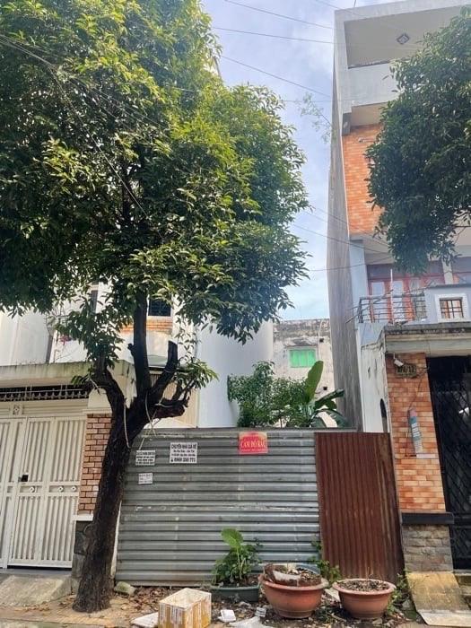 Cần bán gấp đất nền 97 m2, hướng Tây-Bắc tại 13 - Bình Thạnh - TP Hồ Chí Minh, giá rẻ