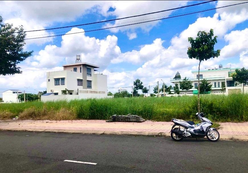 Cần bán gấp bán nhanh lô đất nền 100 m2 tại Trảng Bom - Trảng Bom - Đồng Nai, giá 900 tr - Ảnh 1