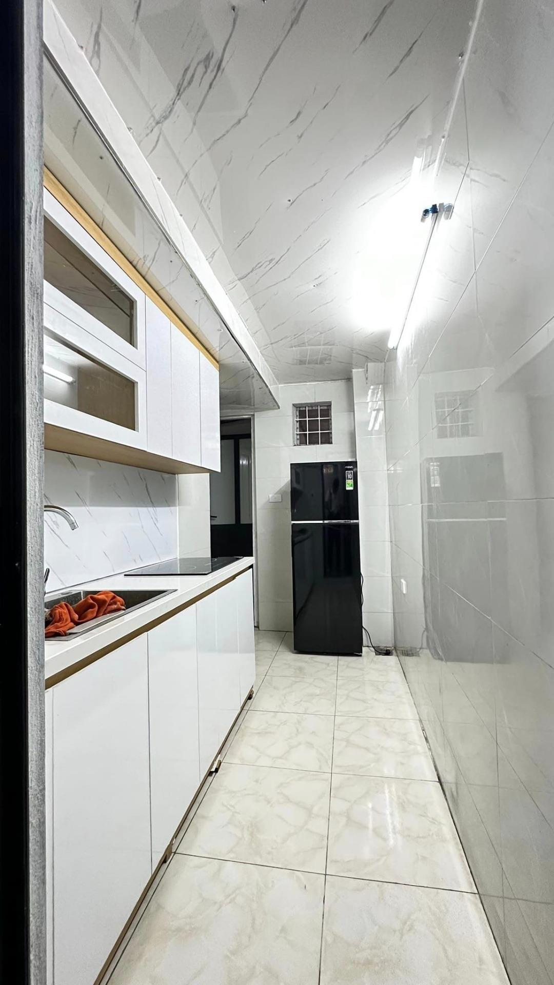 Chuyển nhượng nhà chung cư 50 m2, giá 2.1 tỷ tại Đường Cát Linh - Cát Linh - Đống Đa - Hà Nội