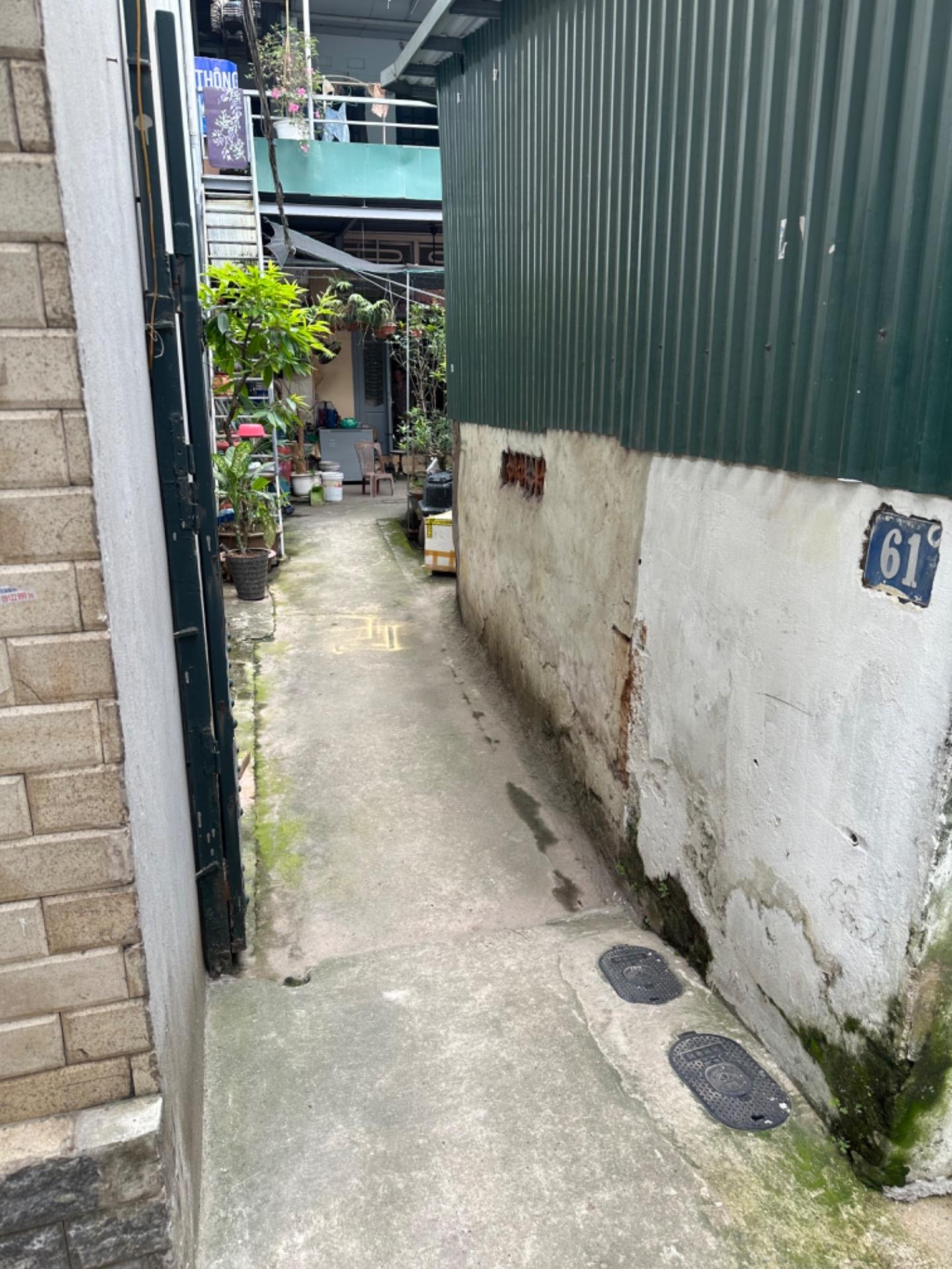 Sở hữu ngay nhà shr 104 m2, hướng Đông-Nam tại Đường Âu Cơ - Nhật Tân - Tây Hồ, giá 13.5 tỷ